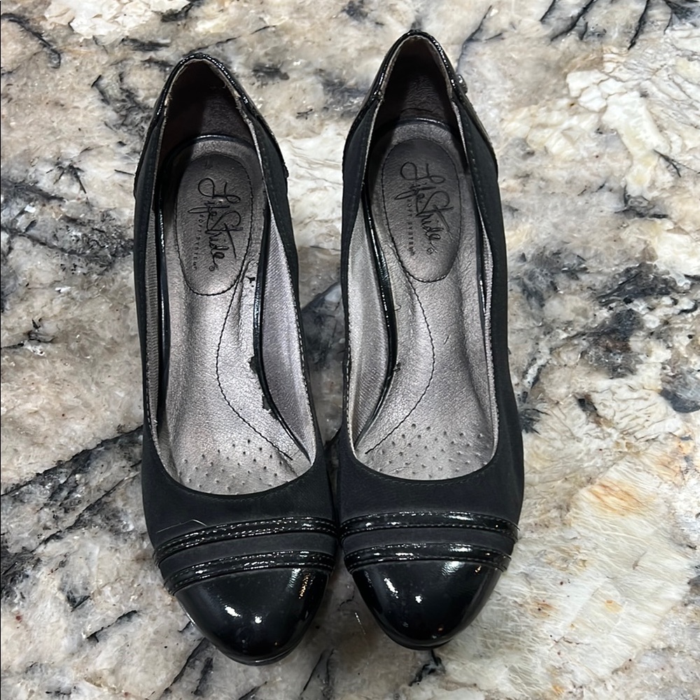 Life Stride Black Heels Classic Design